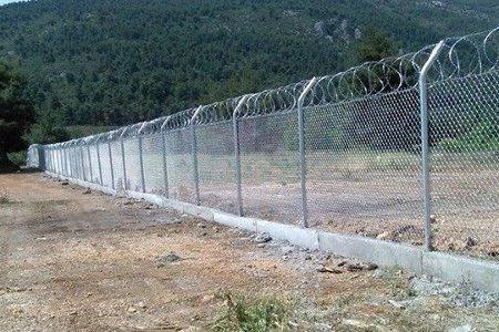 Στρατόπεδο Γερακίνη: Κατασκευή Περίφραξης Τύπου ΝΑΤΟ